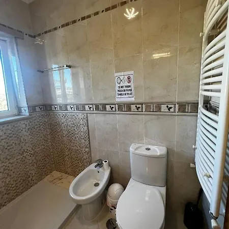 Quinda Das Oliveiras וילה גיאה